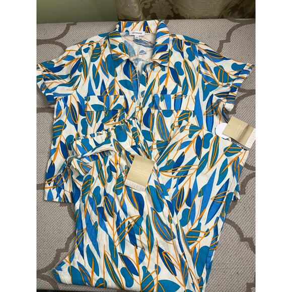 Anthropologie Calligraphie matching linen blend set, size large - Picture 2 of 16